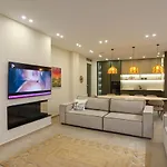 Villa Elite Deluxe Villa, Coast