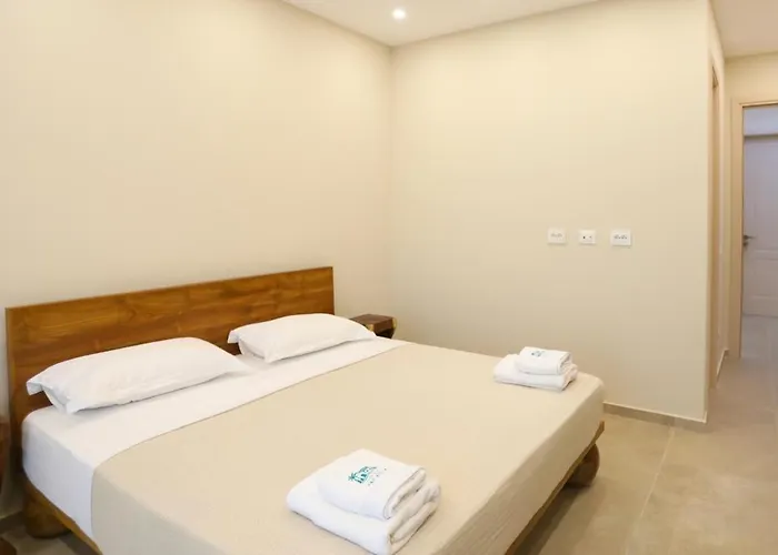 Villa Elite Deluxe Villa, Coast Palasë