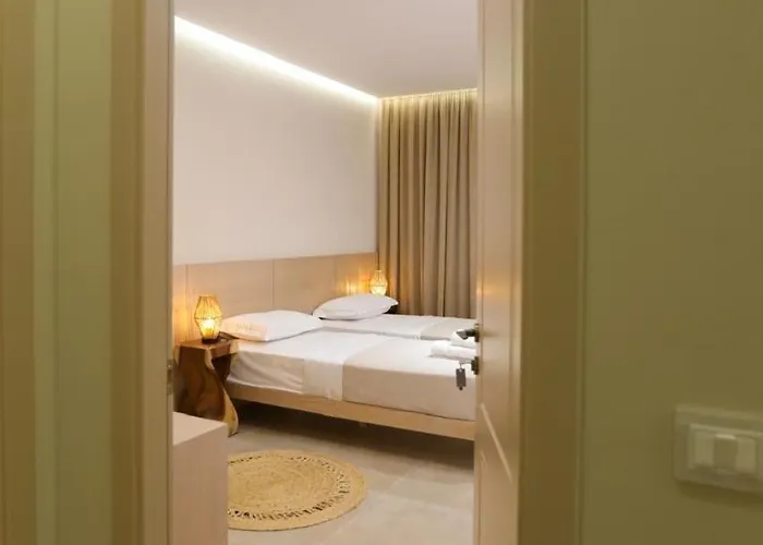 Elite Deluxe Villa, Coast Palasë