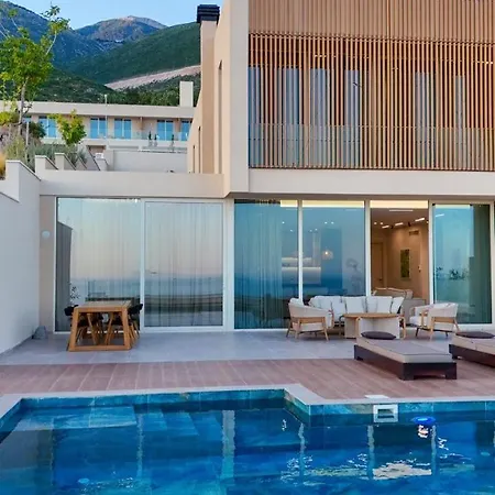 Elite Deluxe Villa, Coast Vila