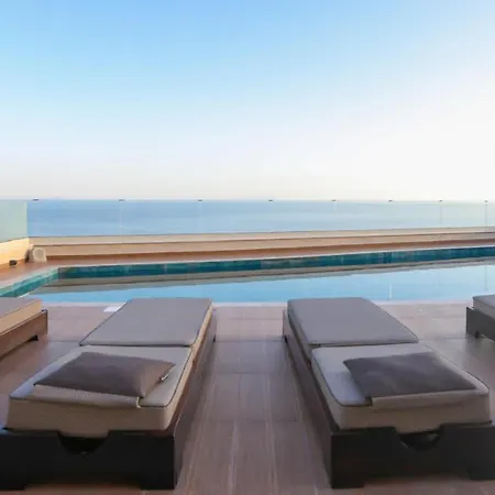 Elite Deluxe Villa, Coast * Palasë