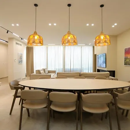 Elite Deluxe Villa, Coast