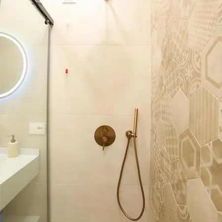 Elite Deluxe Villa, Coast Vila Palasë