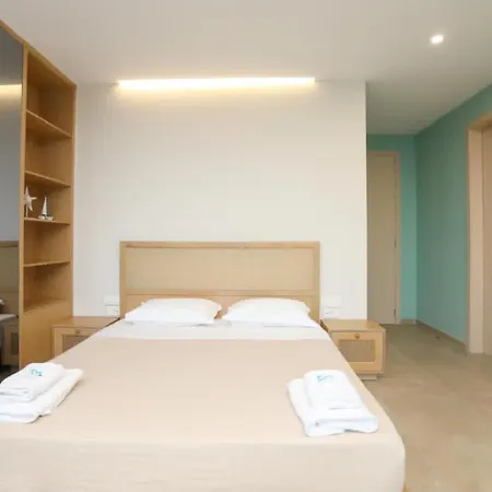 Elite Deluxe Villa, Coast Vila