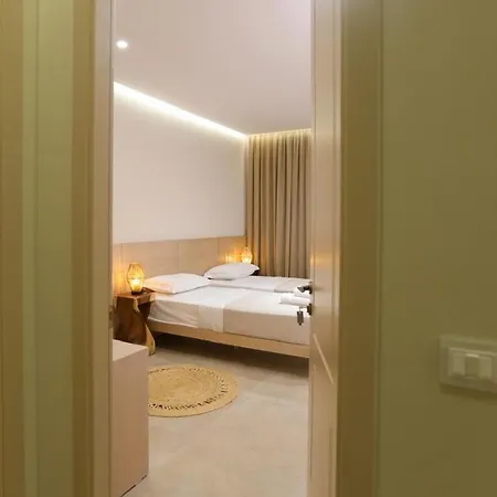 Elite Deluxe Villa, Coast Palasë