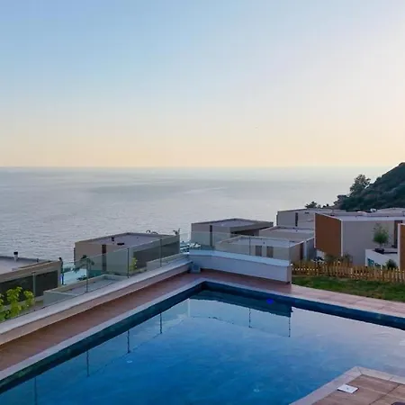 Elite Deluxe Villa, Coast Vila *