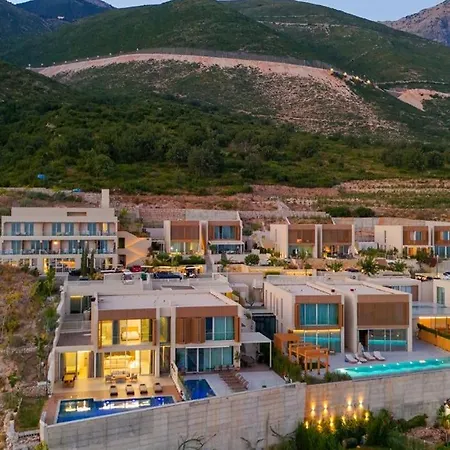 Elite Deluxe Villa, Coast Vila Palasë