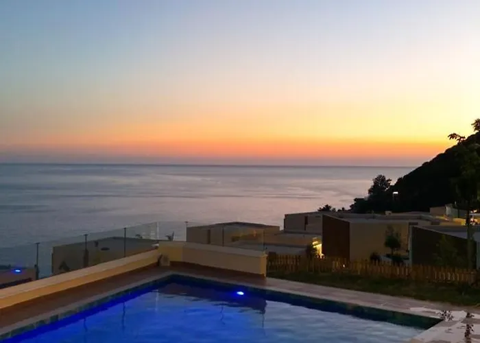 빌라 Elite Deluxe Villa, Coast 팔라서